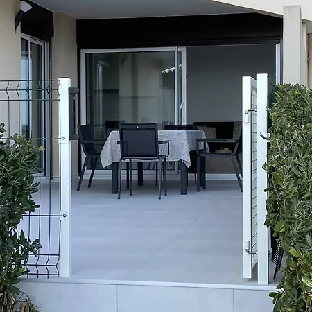 T2 Renove Avec Terrasse, Acces Plage, Canet-plage - Fr-1-696-117 Lägenhet