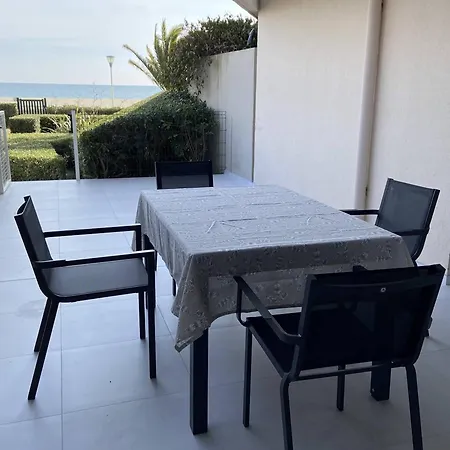 T2 Renove Avec Terrasse, Acces Plage, Canet-plage - Fr-1-696-117