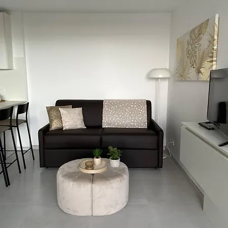 T2 Renove Avec Terrasse, Acces Plage, Canet-plage - Fr-1-696-117 Apartman Canet-en-Roussillon